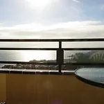 アパート Sunset Paradise アデヘ