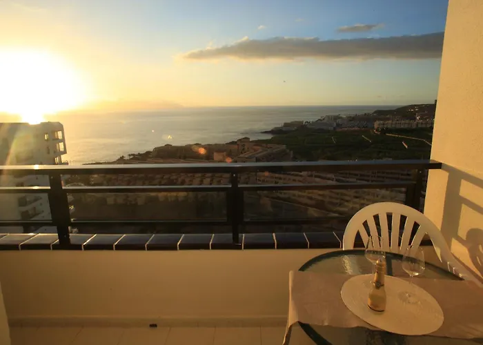 Sunset Paradise אדחה