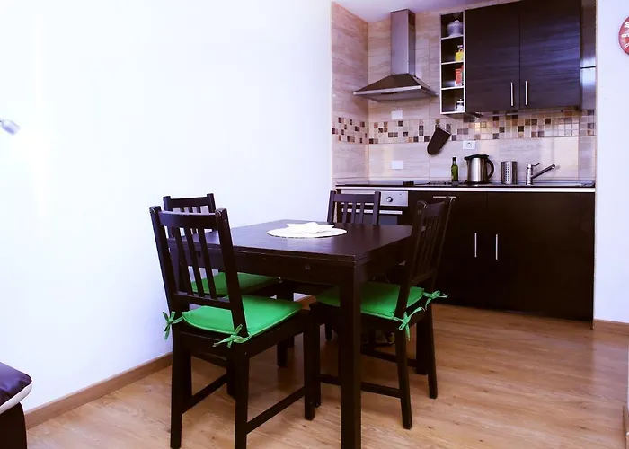 Sunset Paradise אדחה